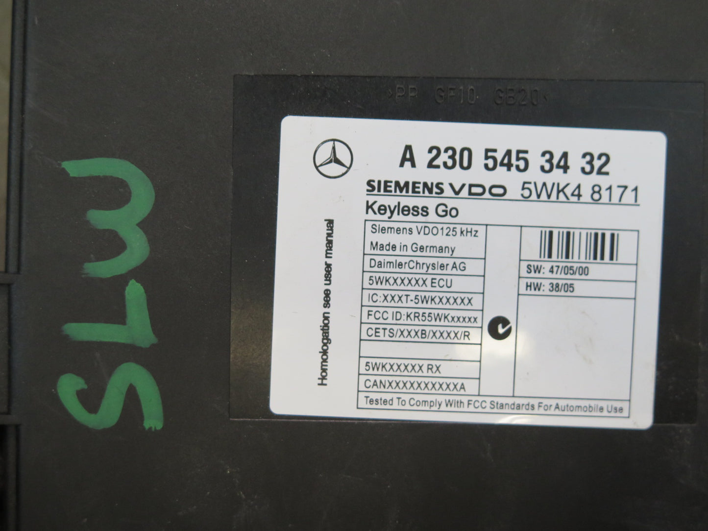 07-08 Mercedes R230 Sl-class Keyless GO Entry Control Module 2305453432 OEM