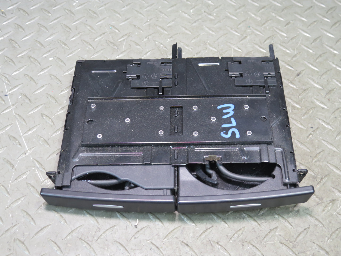 05-12 Mercedes R230 Sl-class Center Console Dash CUP Holder 2306806150 OEM