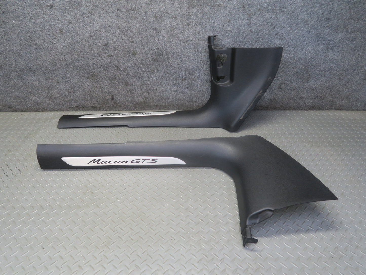2017-2026 Porsche Macan GTS Front Left & Right Door Scuff Sill Trim Panel Set