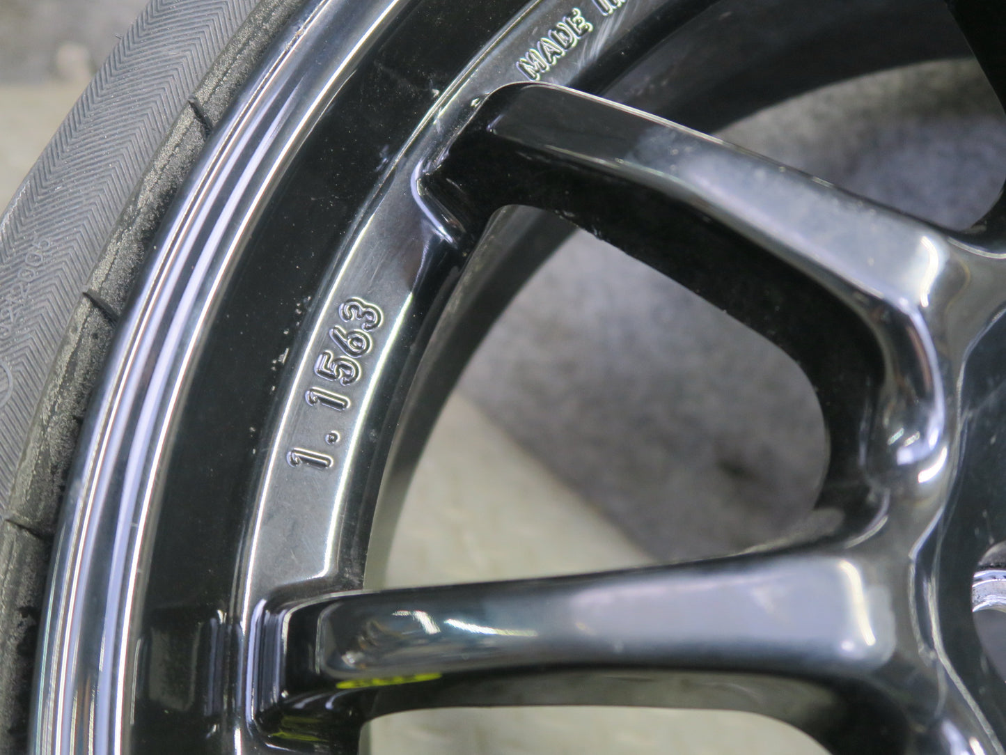 03-12 Mercedes R230 SL550 Spare Tire R17 17" Wheel Rim 17x6B ET25 185/60 OEM