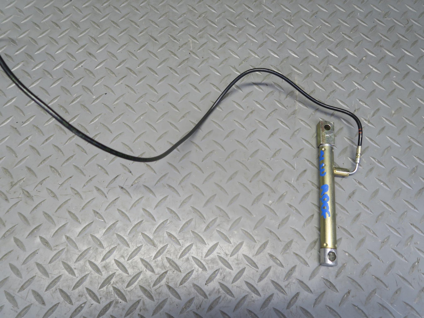 03-12 Mercedes R230 SL550 Convertible Left TOP Roof Hydraulic Cylinder OEM