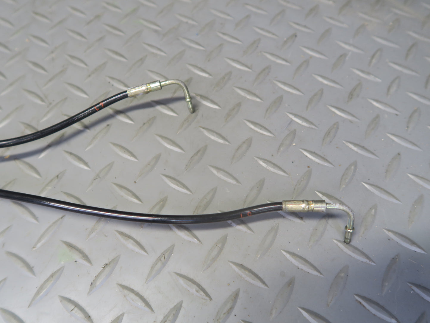 03-12 Mercedes R230 SL550 Convertible Left TOP Roof Hydraulic Cylinder OEM