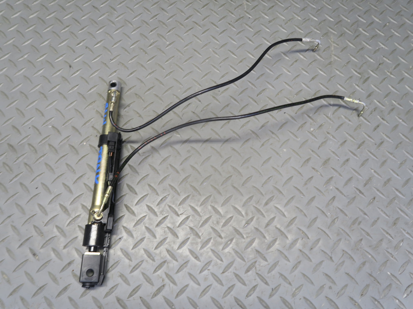 03-12 Mercedes R230 SL Convertible Left Trunk Lid Drive Cylinder Support OEM