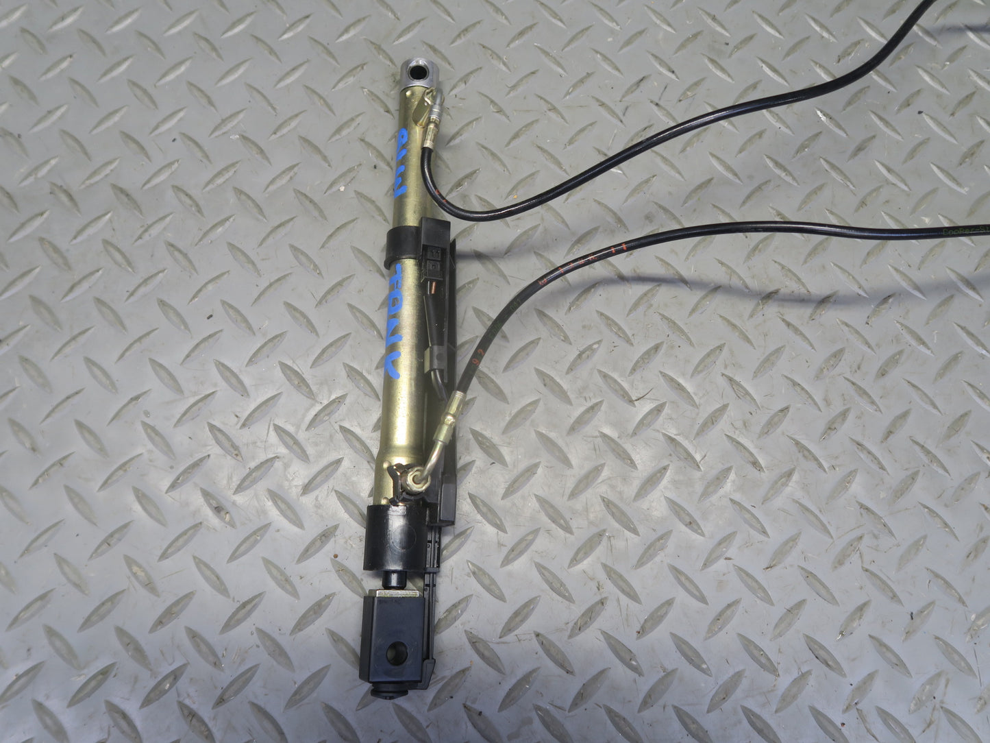 03-12 Mercedes R230 SL Convertible Left Trunk Lid Drive Cylinder Support OEM