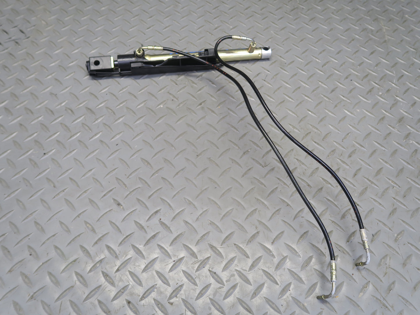 03-12 Mercedes R230 SL Convertible Left Trunk Lid Drive Cylinder Support OEM