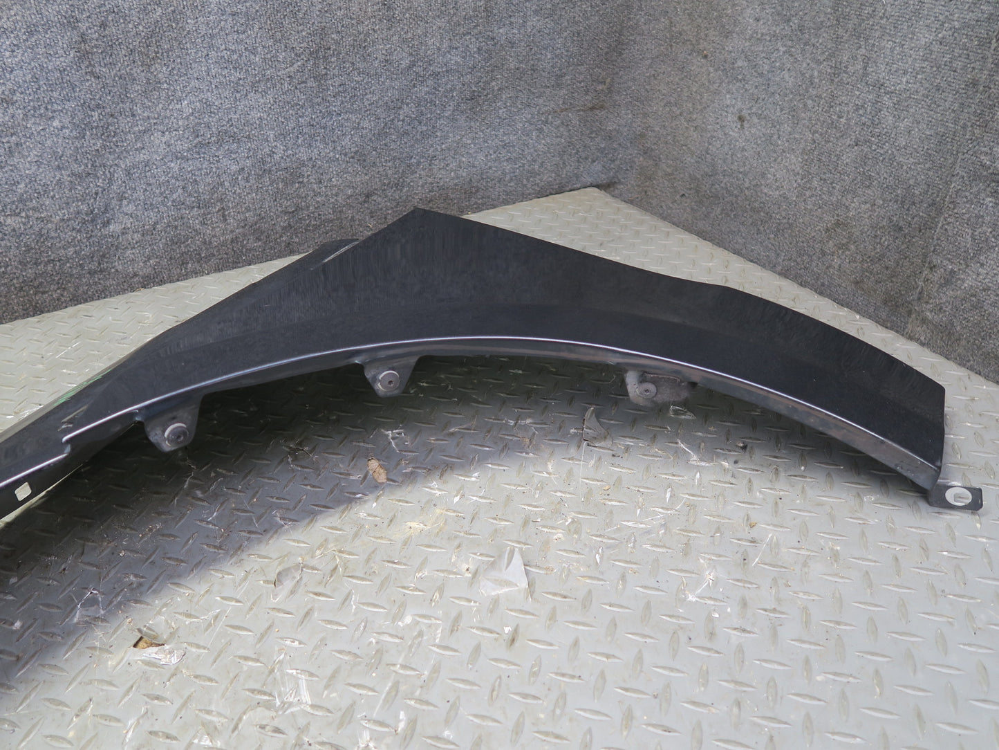 2015-2025 Porsche Macan Front Left Side Fender Shell Panel Cover Volcano Gray