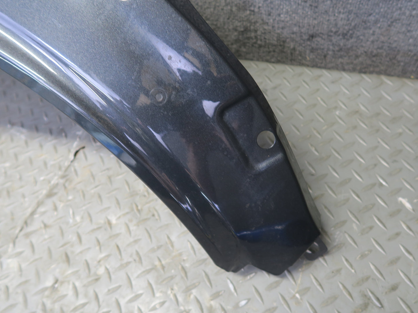 2015-2025 Porsche Macan Front Right Side Fender Shell Panel Cover Volcano Gray