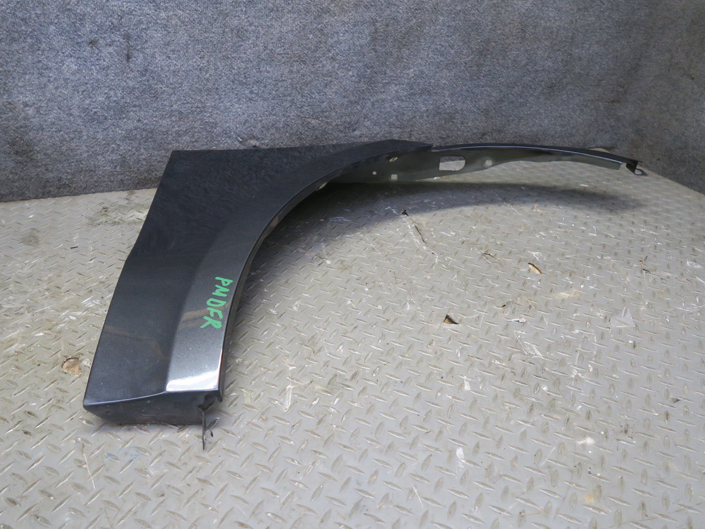 2015-2025 Porsche Macan Front Right Side Fender Shell Panel Cover Volcano Gray