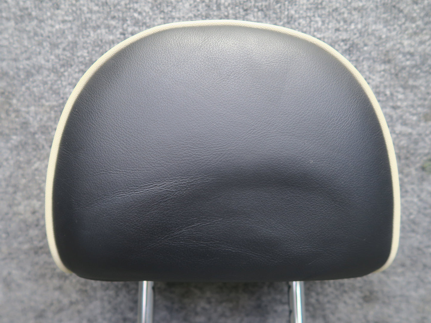 11-15 Mini Cooper S R60 Countryman Set of 2 Front Left & Right Seat Headrest OEM