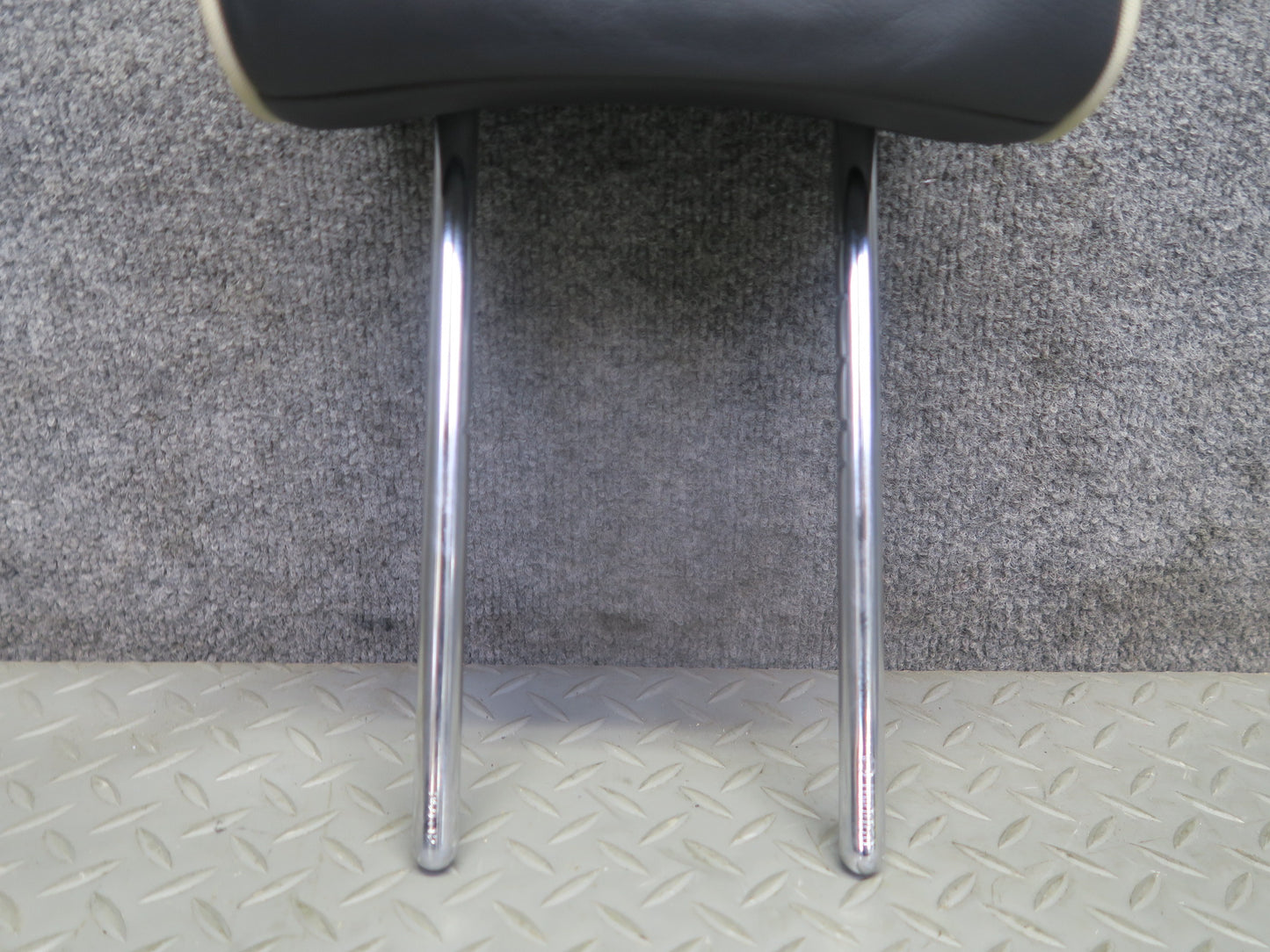 11-15 Mini Cooper S R60 Countryman Set of 2 Front Left & Right Seat Headrest OEM