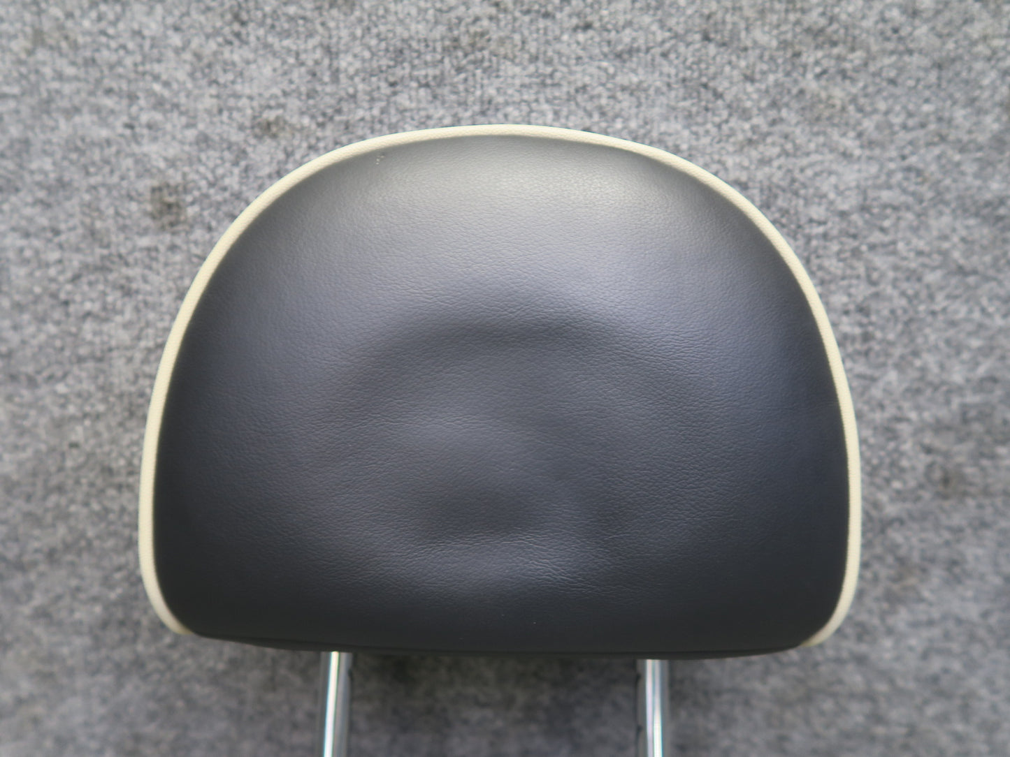 11-15 Mini Cooper S R60 Countryman Set of 2 Front Left & Right Seat Headrest OEM