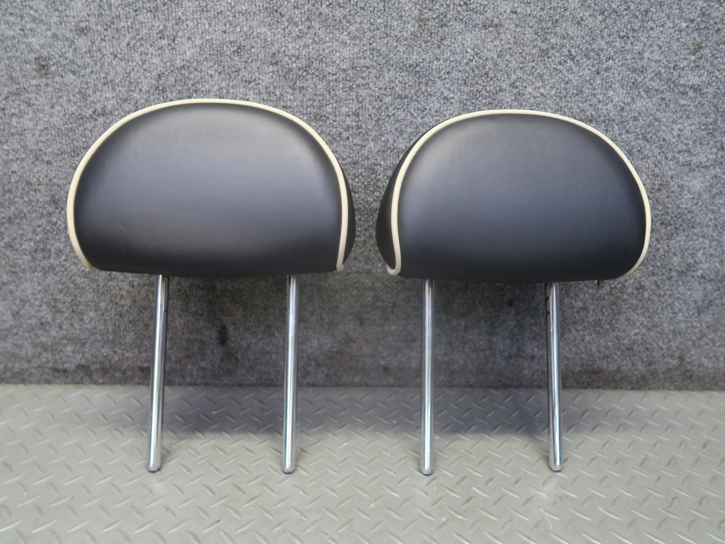 11-15 Mini Cooper S R60 Countryman Set of 2 Rear Left & Right Seat Headrest OEM