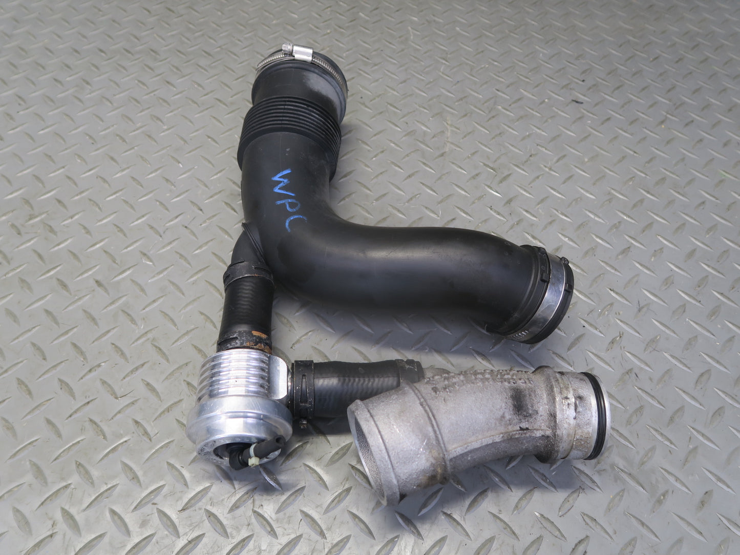 2003-2006 Porsche Cayenne 955 Turbo Air Intake Hose Pipe Line Set