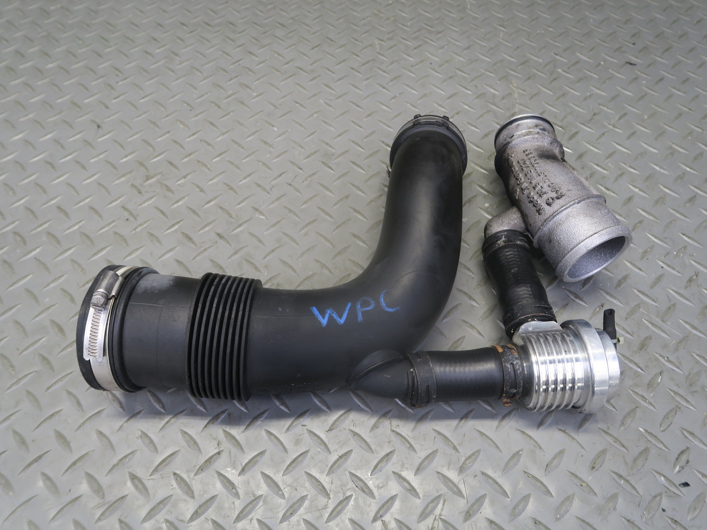 2003-2006 Porsche Cayenne 955 Turbo Air Intake Hose Pipe Line Set