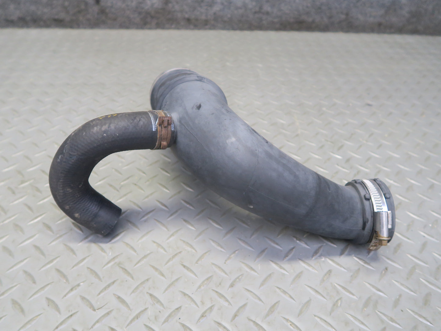2003-2006 Porsche Cayenne 955 Turbo Air Intake Hose Pipe Line Set
