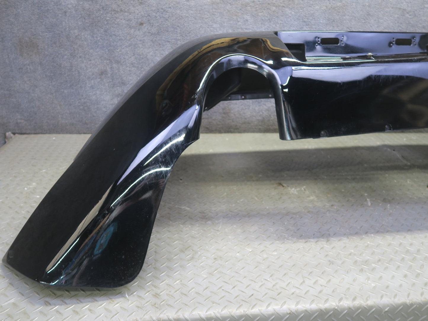 1987-1991 Porsche 928 S4 Rear Bumper Cover Panel Black 59K Miles