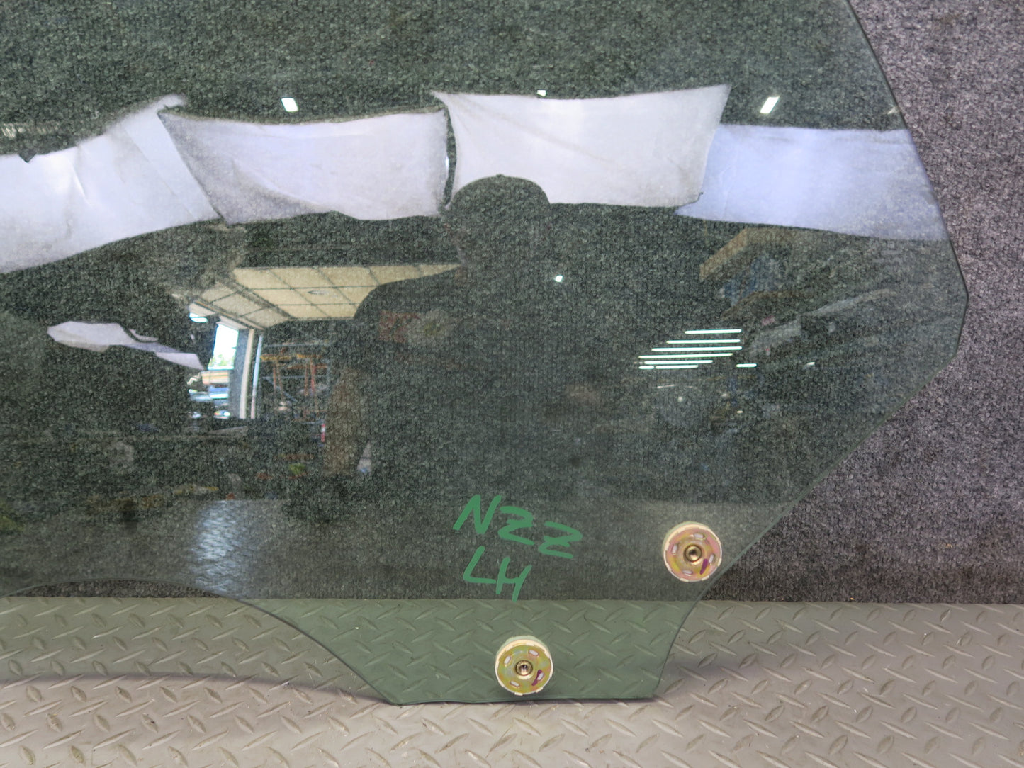 04-09 Nissan 350Z Z33 Convertible Front Left Driver Door Window Glass OEM