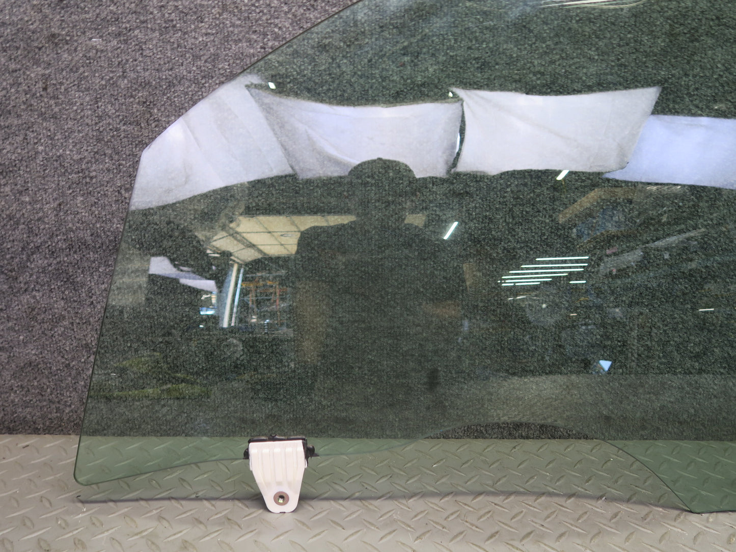 04-09 Nissan 350Z Z33 Convertible Front Left Driver Door Window Glass OEM