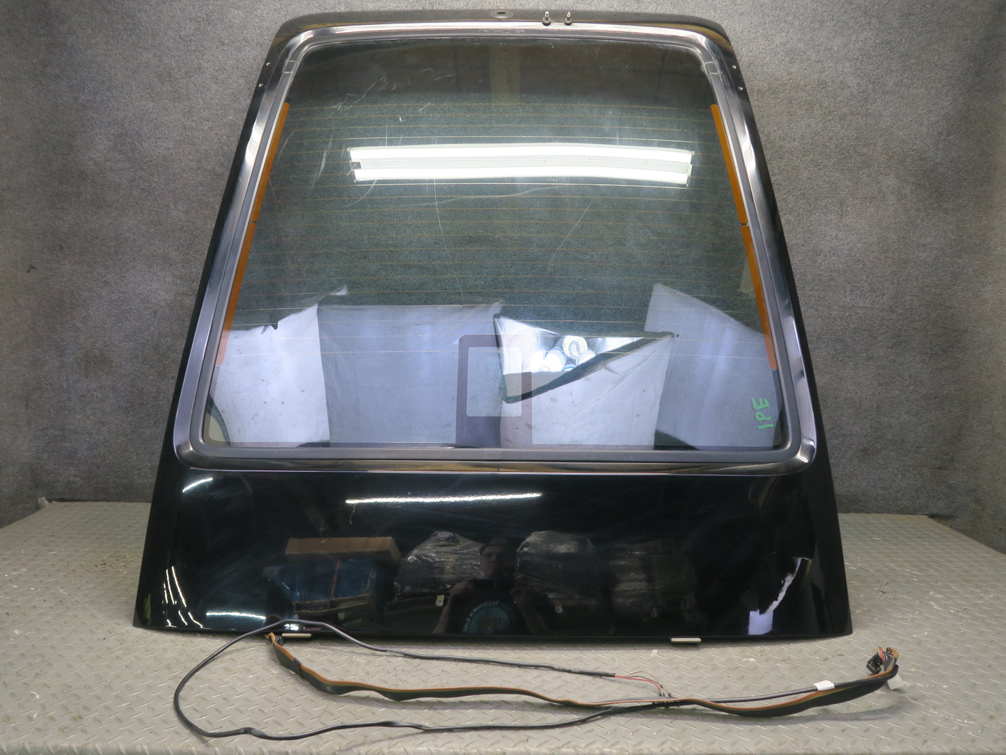 1987-1991 Porsche 928 S4 Rear Hatch Trunk Lid Liftgate W/ Glass Black
