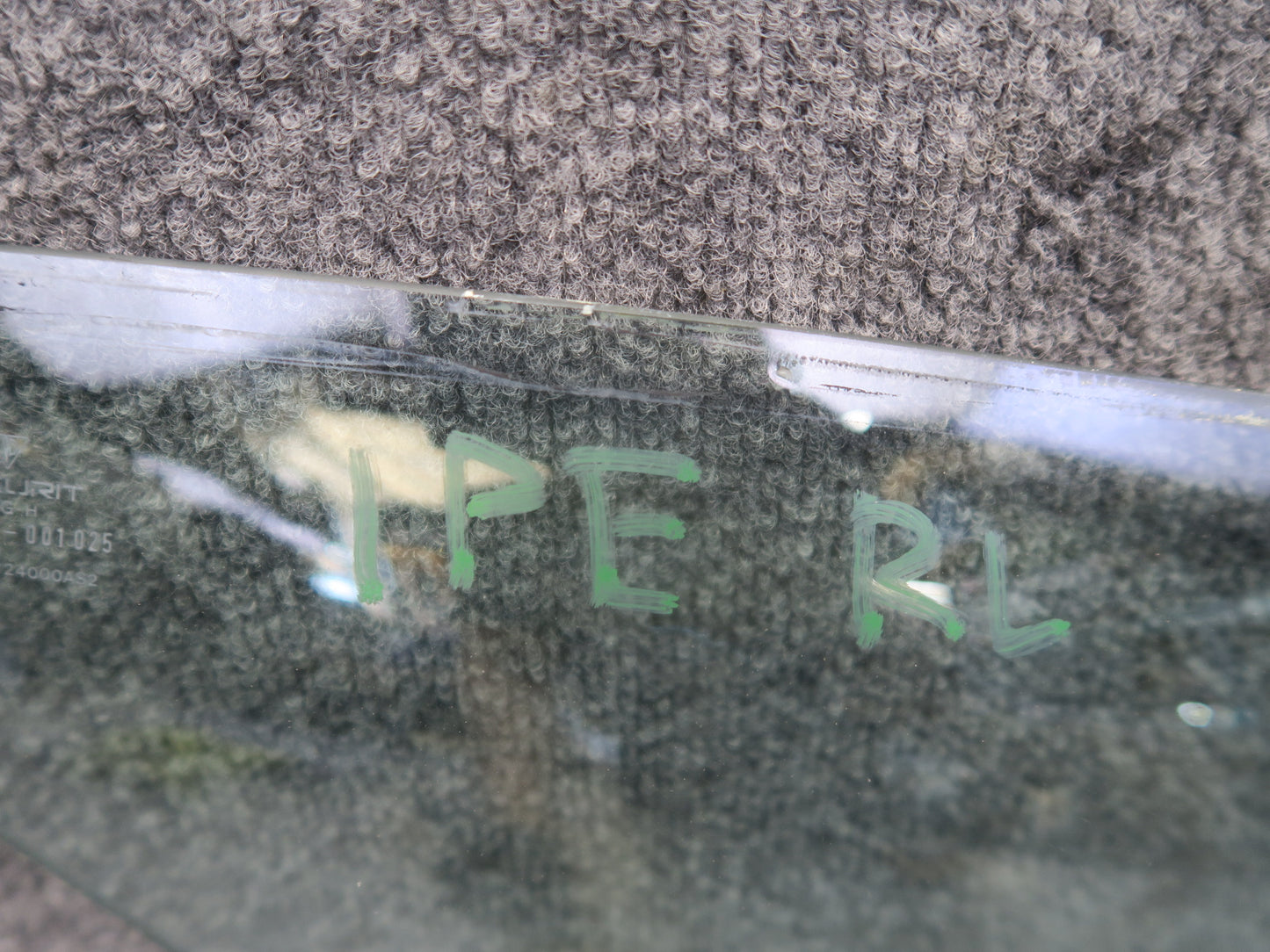 1984-1991 Porsche 928 Rear Left Quarter Glass Window