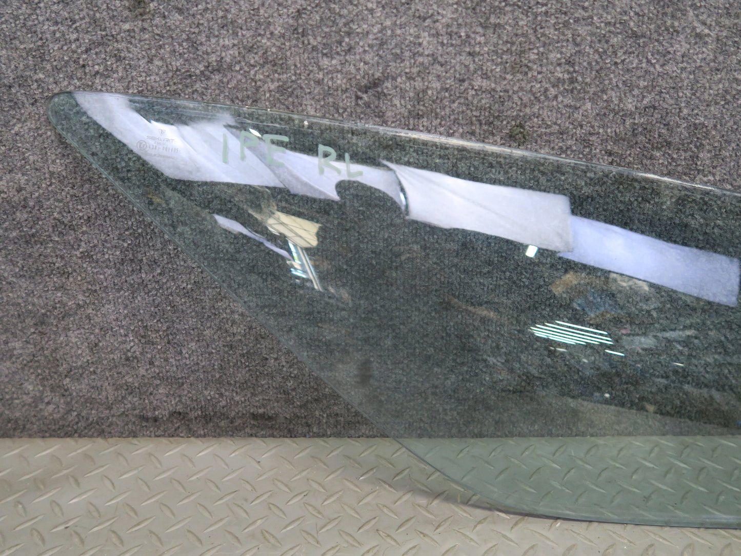 1984-1991 Porsche 928 Rear Left Quarter Glass Window