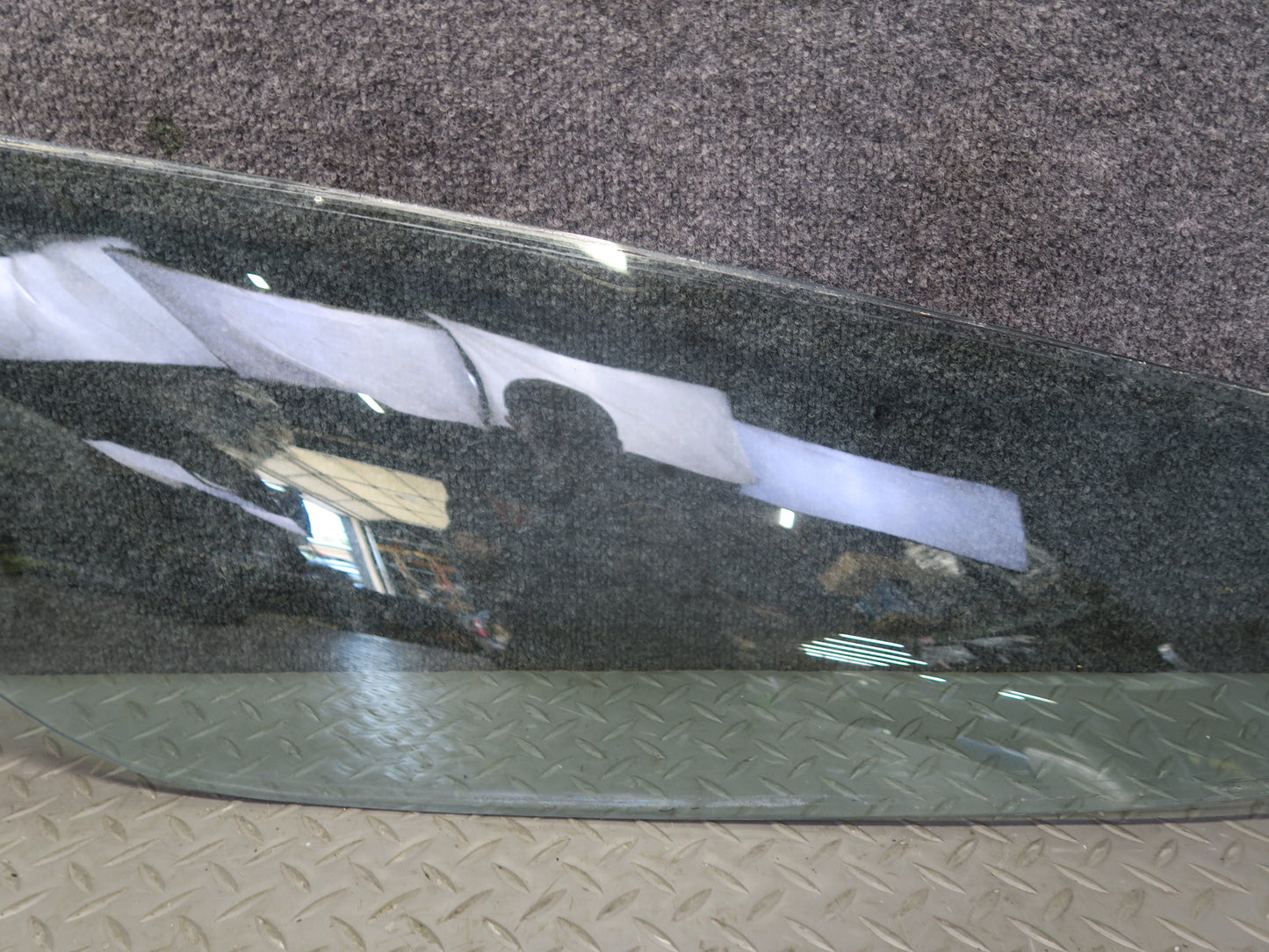 1984-1991 Porsche 928 Rear Left Quarter Glass Window