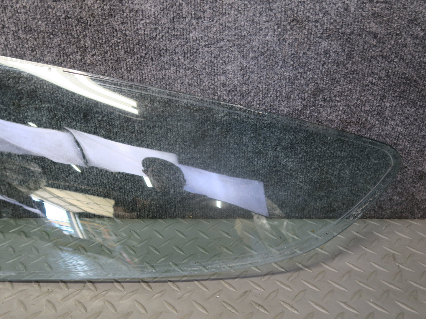1984-1991 Porsche 928 Rear Left Quarter Glass Window