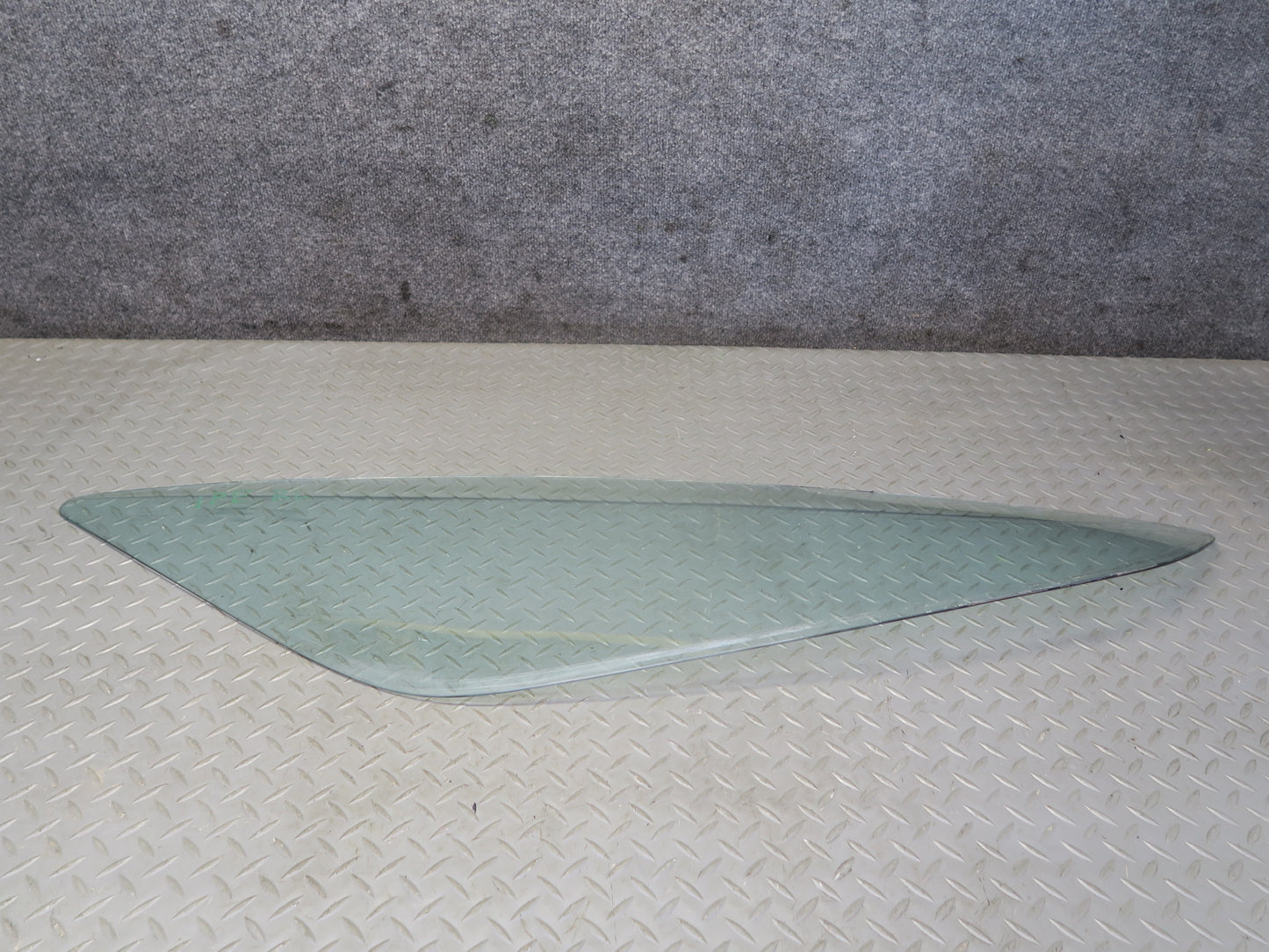 1984-1991 Porsche 928 Rear Left Quarter Glass Window