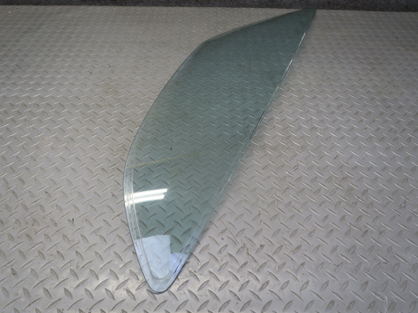 1984-1991 Porsche 928 Rear Left Quarter Glass Window