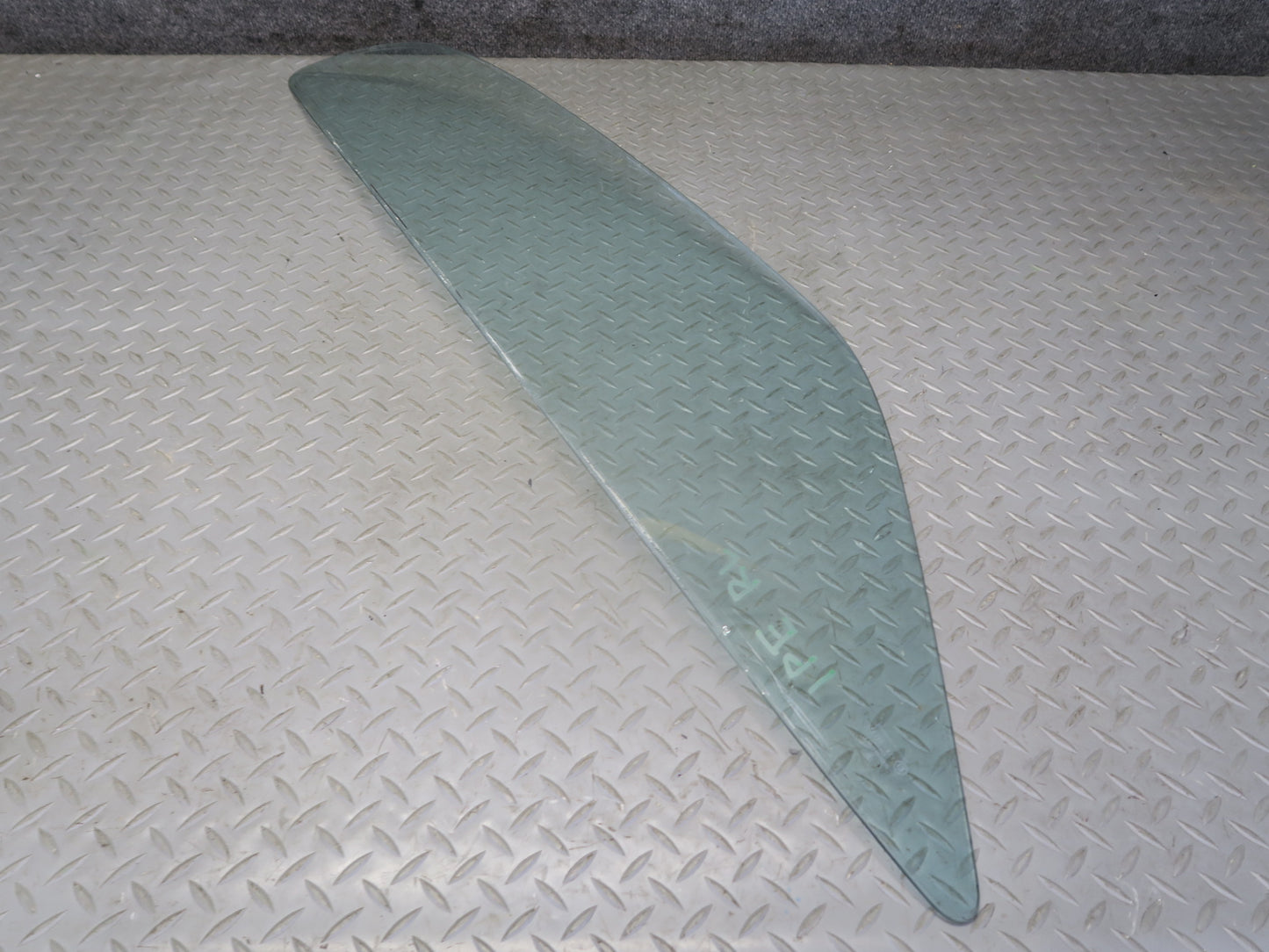 1984-1991 Porsche 928 Rear Left Quarter Glass Window