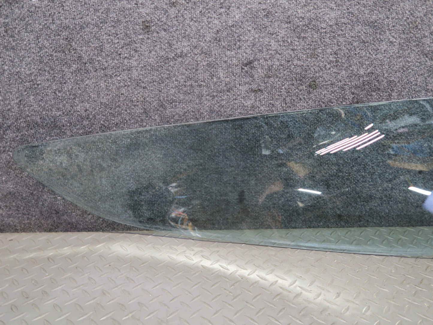1984-1991 Porsche 928 Rear Left Quarter Glass Window