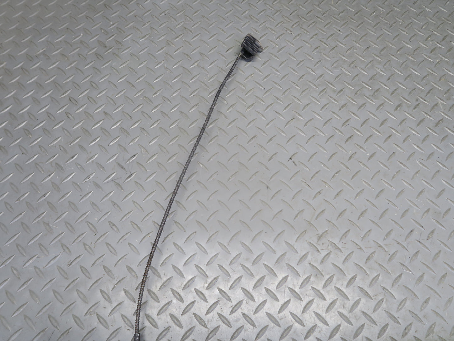 1983-1989 Porsche 928 4S Upper Sunroof Moonroof Guide Tube Slide Cable
