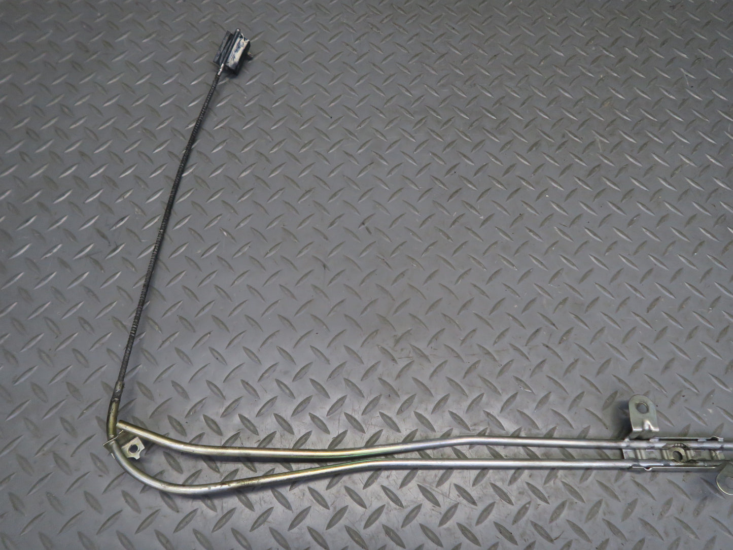 1983-1989 Porsche 928 4S Upper Sunroof Moonroof Guide Tube Slide Cable