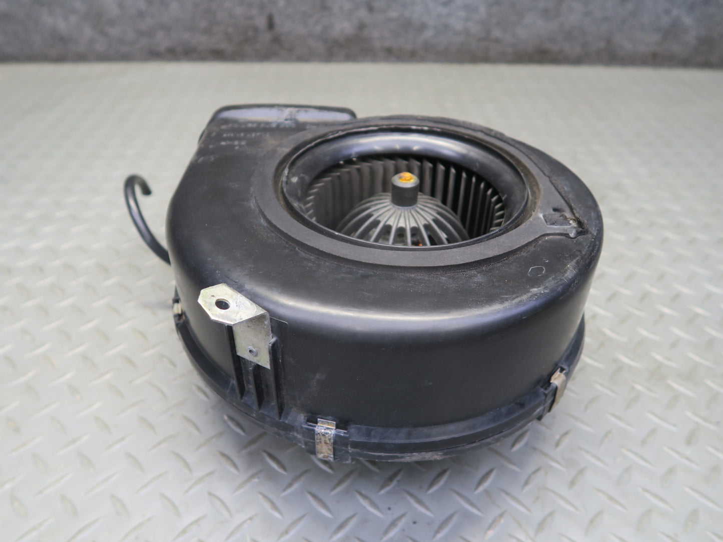 1984-1991 Porsche 928 A/C Heater Blower Motor Fan 92857426704