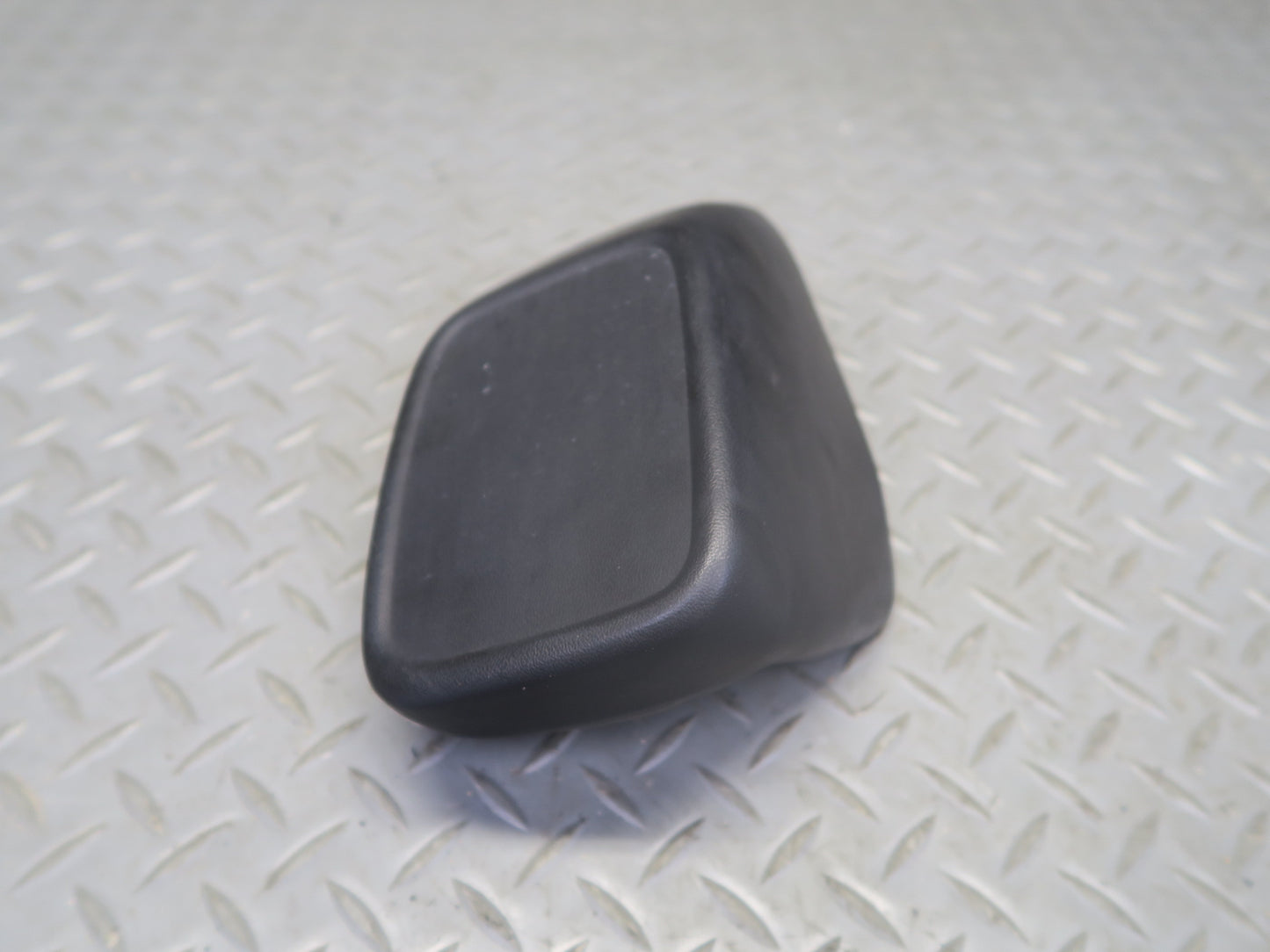 1987-1991 Porsche 928 Rear Left & Right Bumper Guard Pad Cover Set of 2