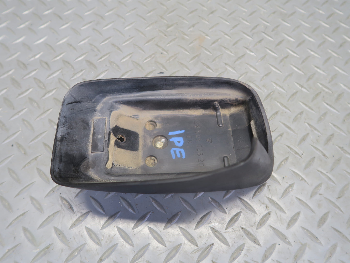 1987-1991 Porsche 928 Rear Left & Right Bumper Guard Pad Cover Set of 2