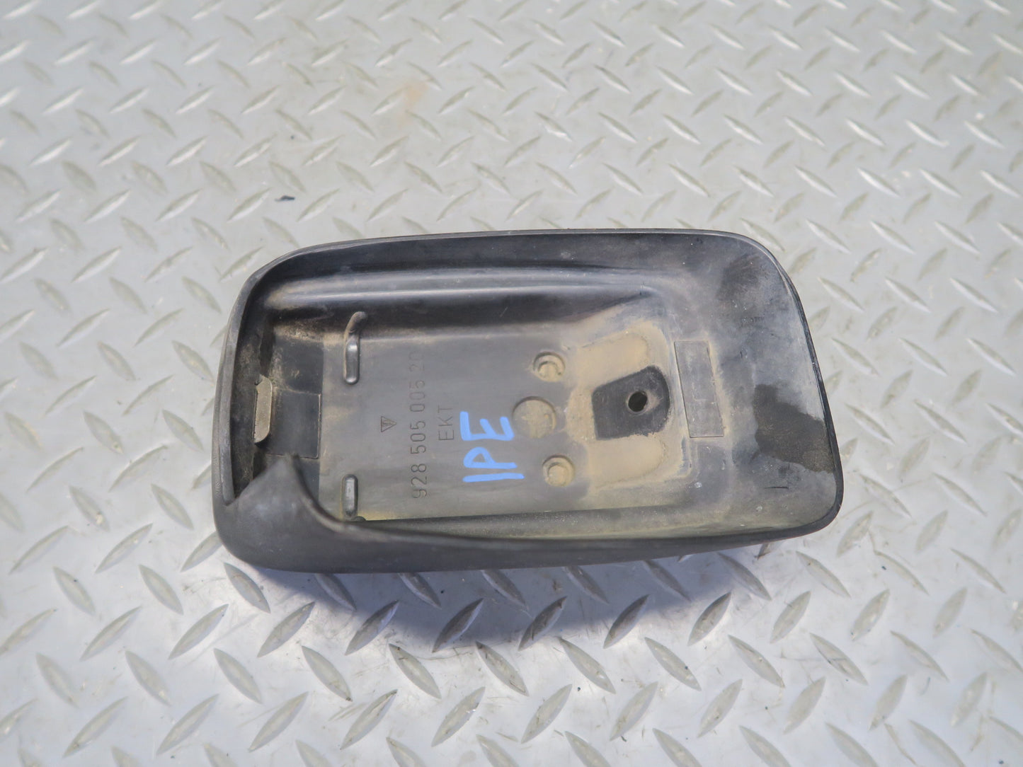 1987-1991 Porsche 928 Rear Left & Right Bumper Guard Pad Cover Set of 2