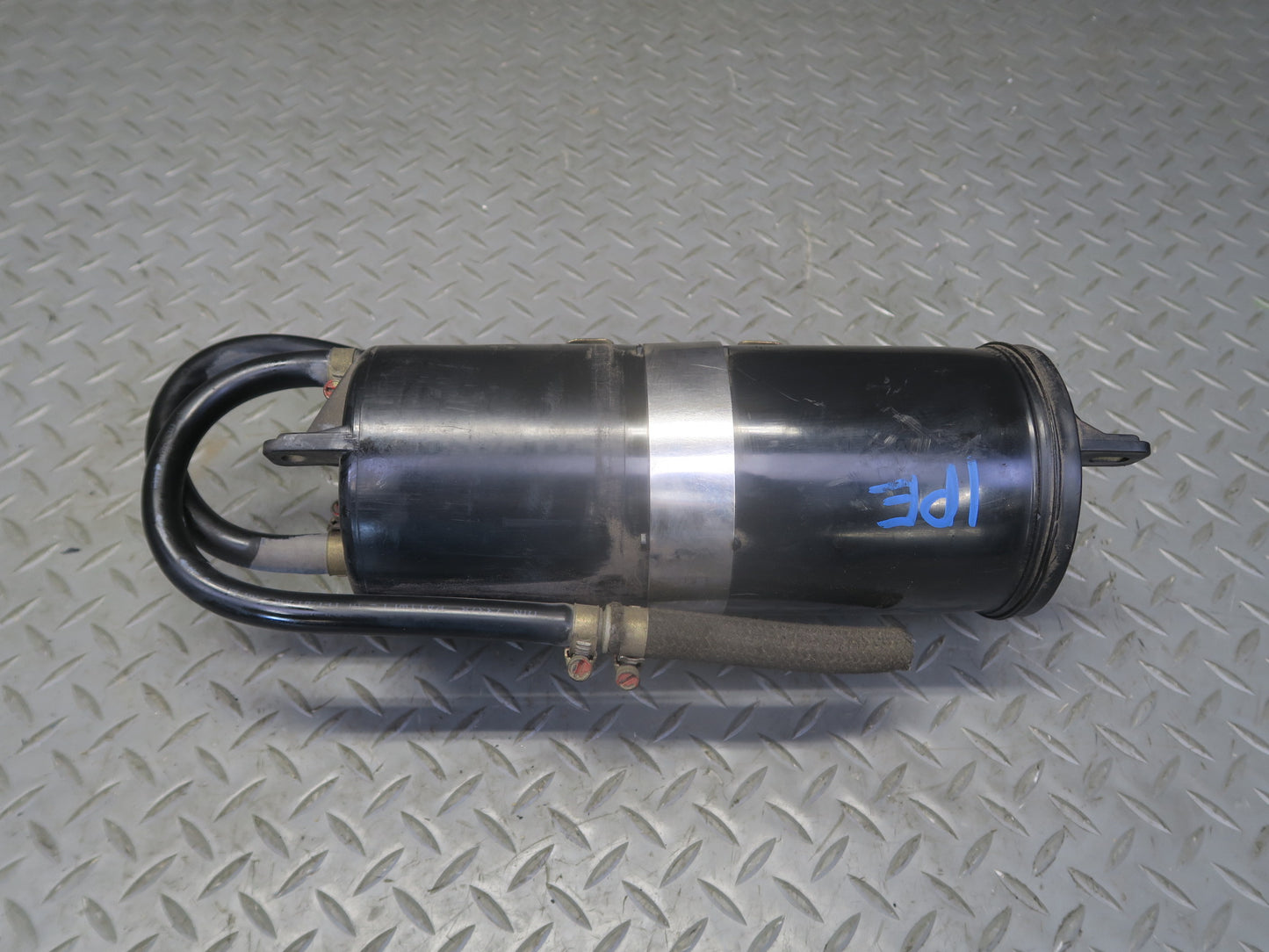 1984-1991 Porsche 928 S Fuel Evap Vapor Charcoal Canister 92820101405