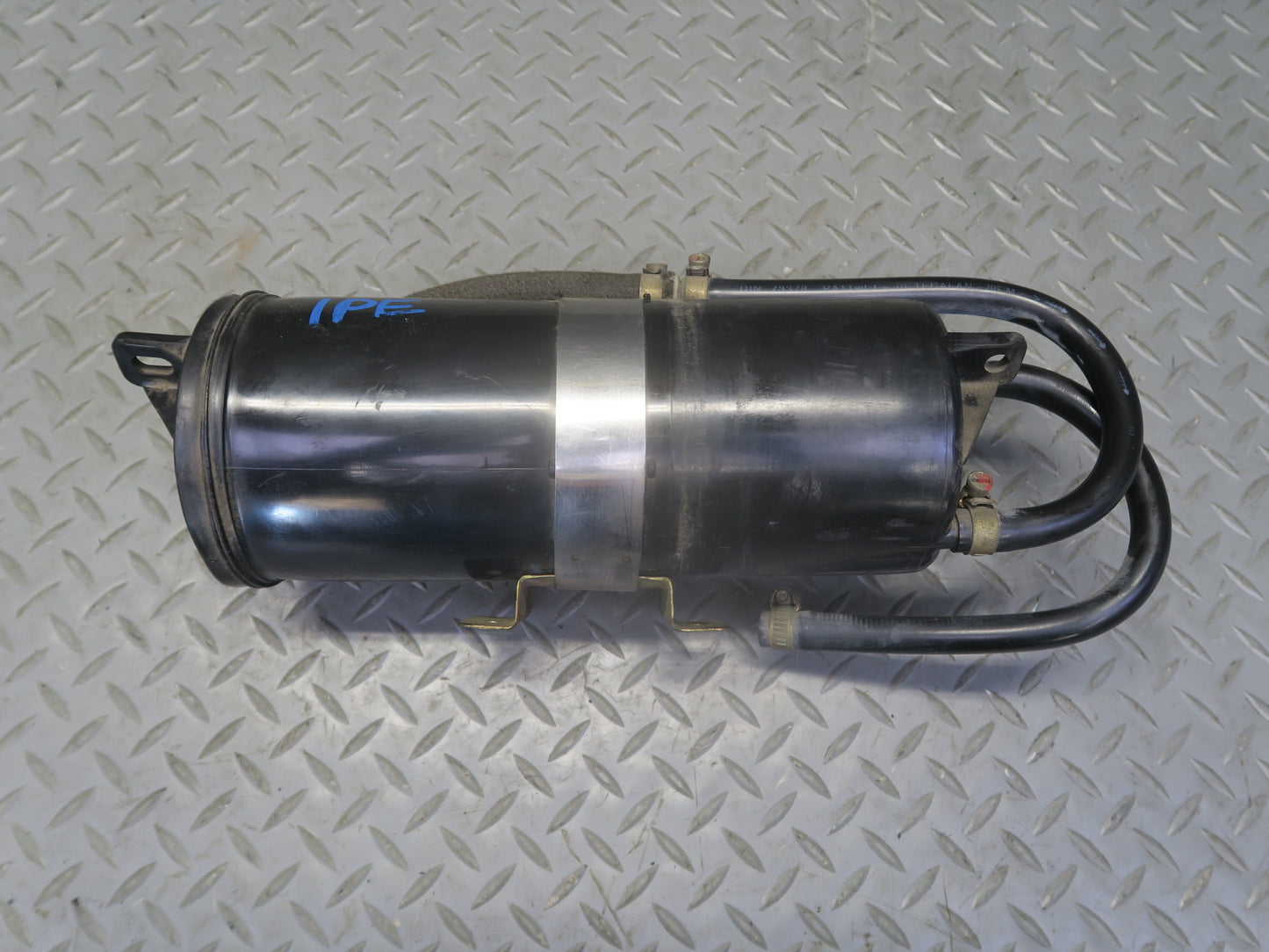 1984-1991 Porsche 928 S Fuel Evap Vapor Charcoal Canister 92820101405