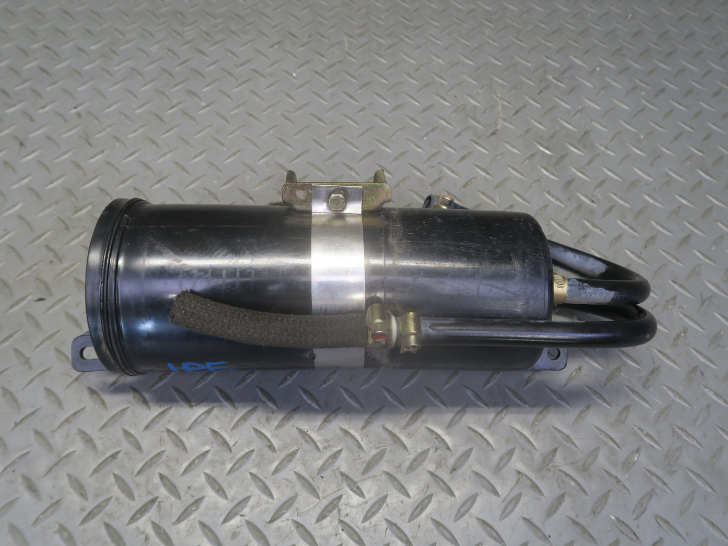 1984-1991 Porsche 928 S Fuel Evap Vapor Charcoal Canister 92820101405