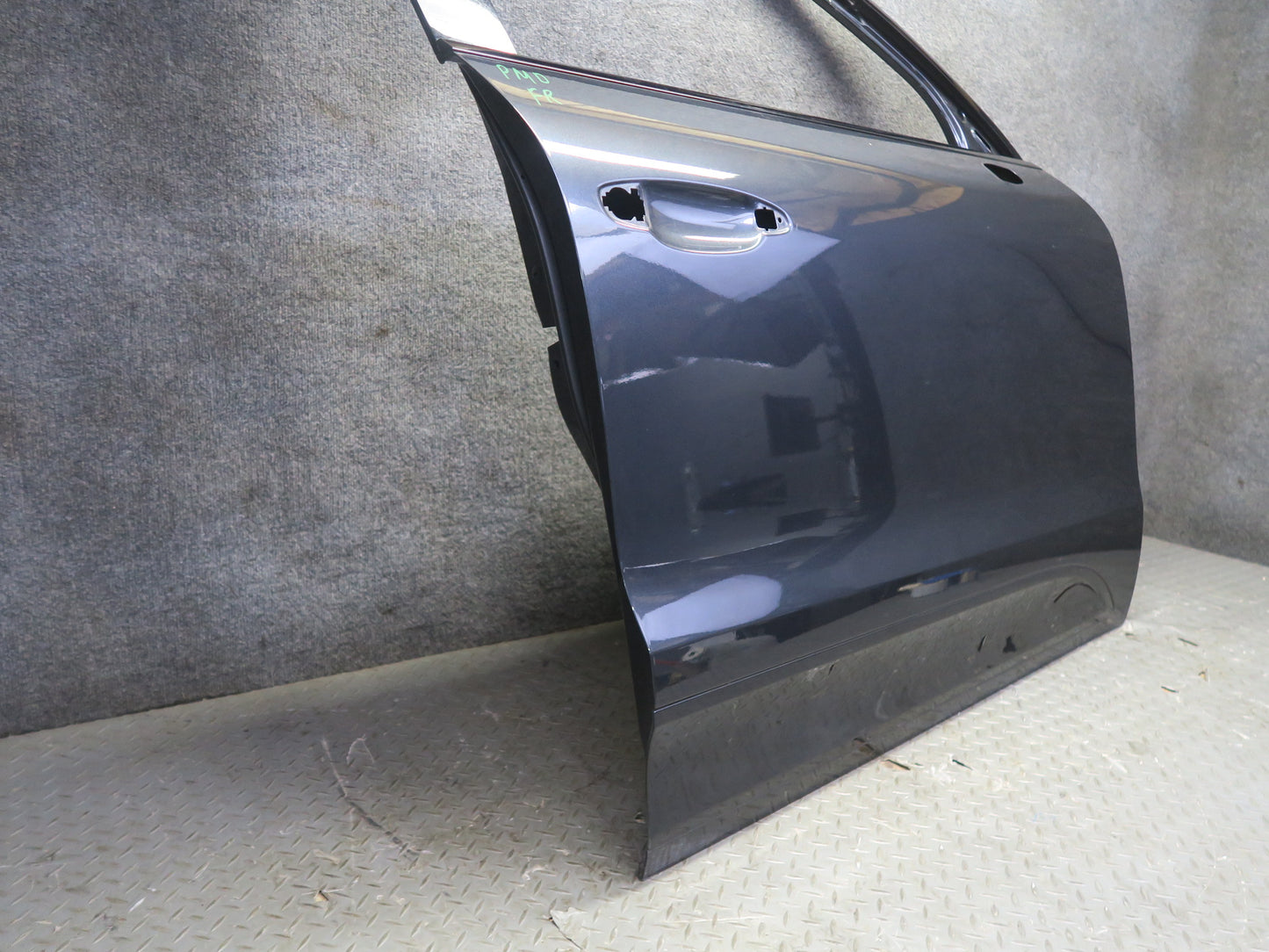 2015-2018 Porsche Macan Front Right Door Shell Panel Volcano Gray Metallic