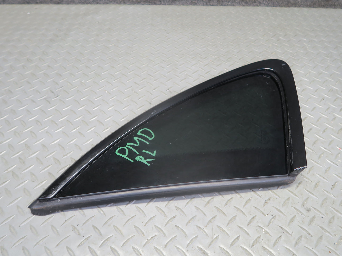 2015-2024 Porsche Macan Rear Left Quarter Glass Window 95B845297XN