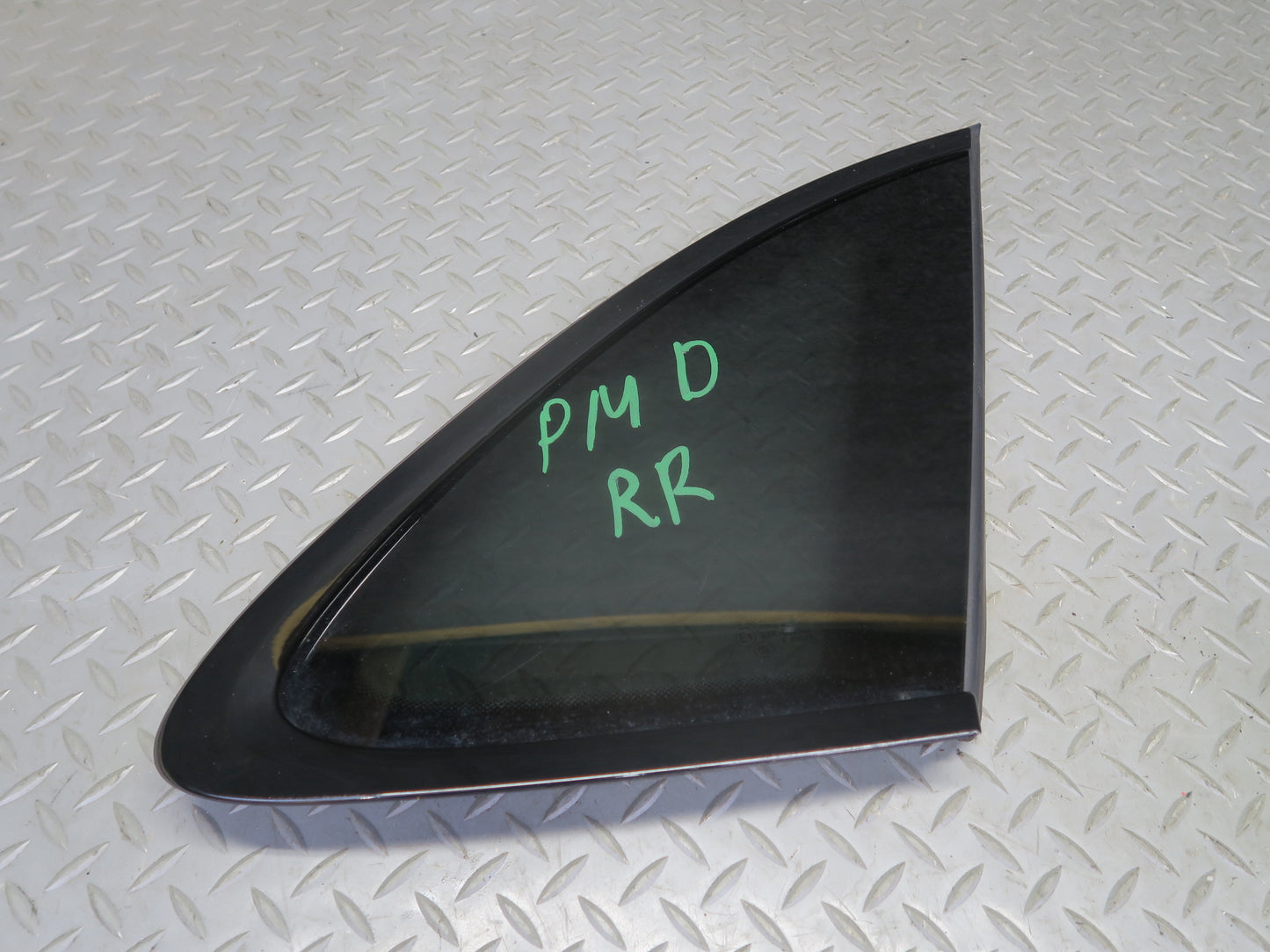 2015-2024 Porsche Macan Rear Right Quarter Glass Window 95B845298XN