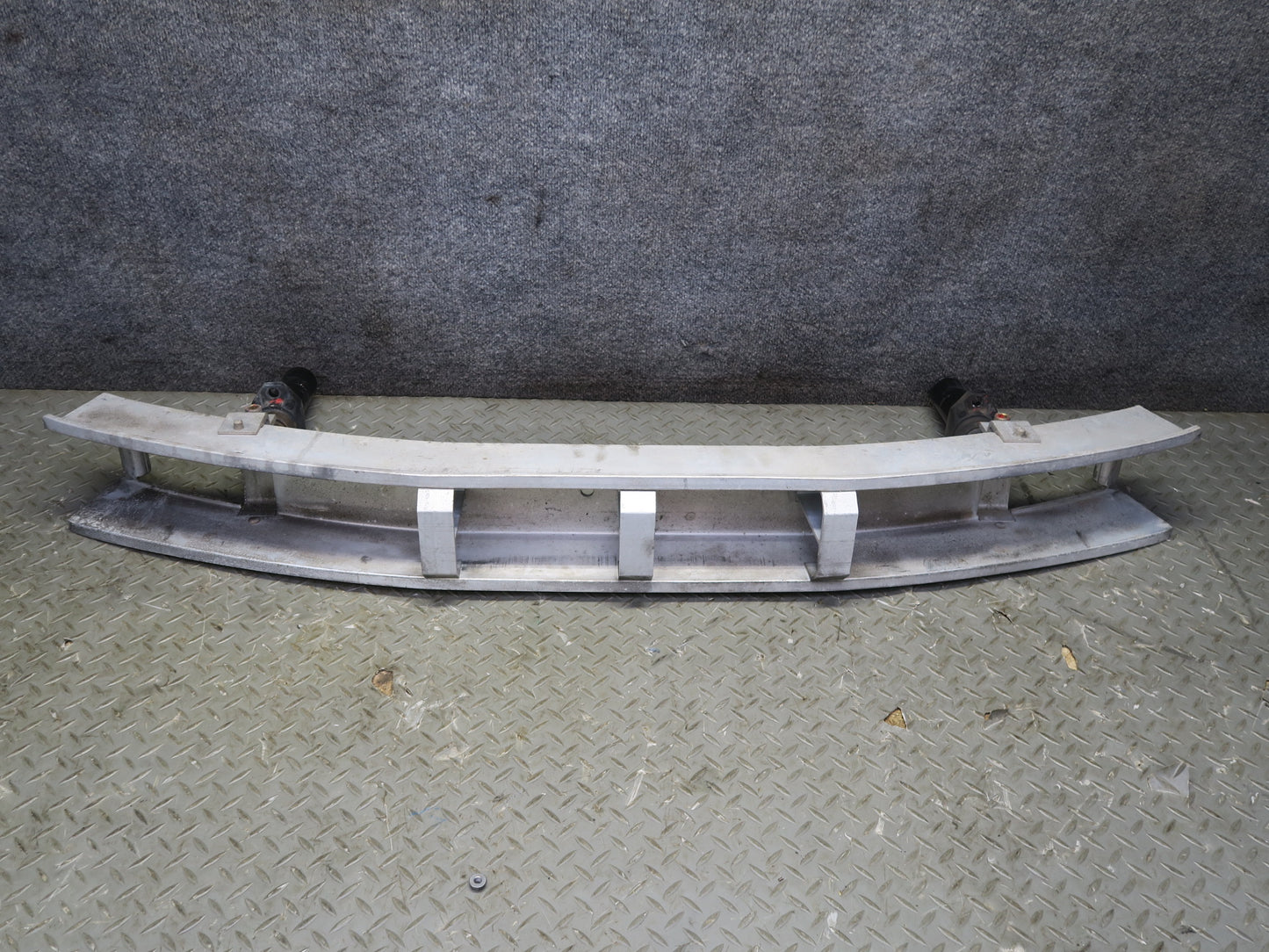 1987 Porsche 928 Front Bumper Impact  Reinforcement Bar w Absorbers 59K Miles