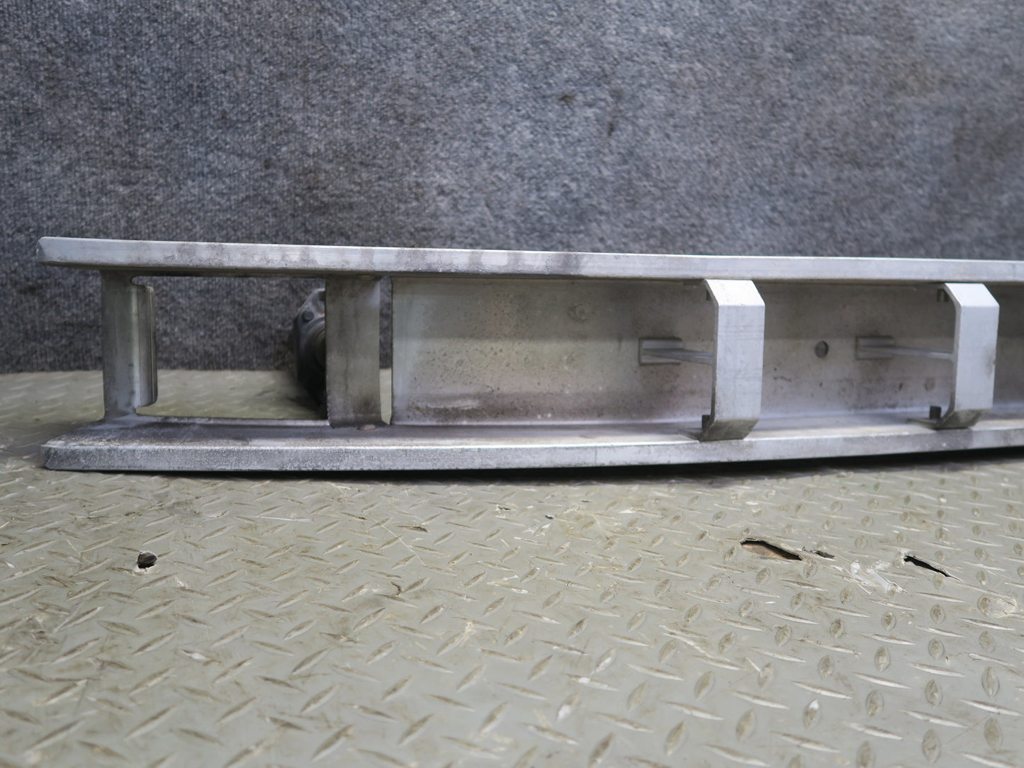 1987 Porsche 928 Front Bumper Impact  Reinforcement Bar w Absorbers 59K Miles