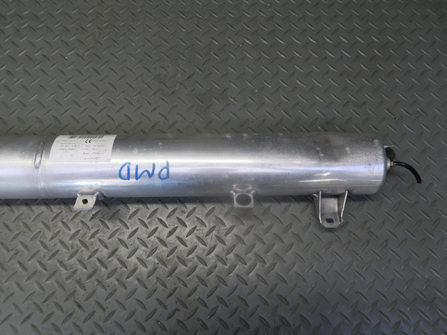 2015-2024 Porsche Macan Air Suspension Pressure Accumulator Tank 95B616201A