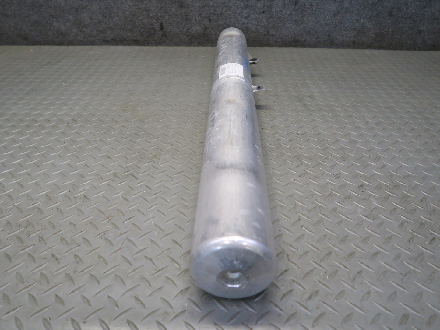 2015-2024 Porsche Macan Air Suspension Pressure Accumulator Tank 95B616201A