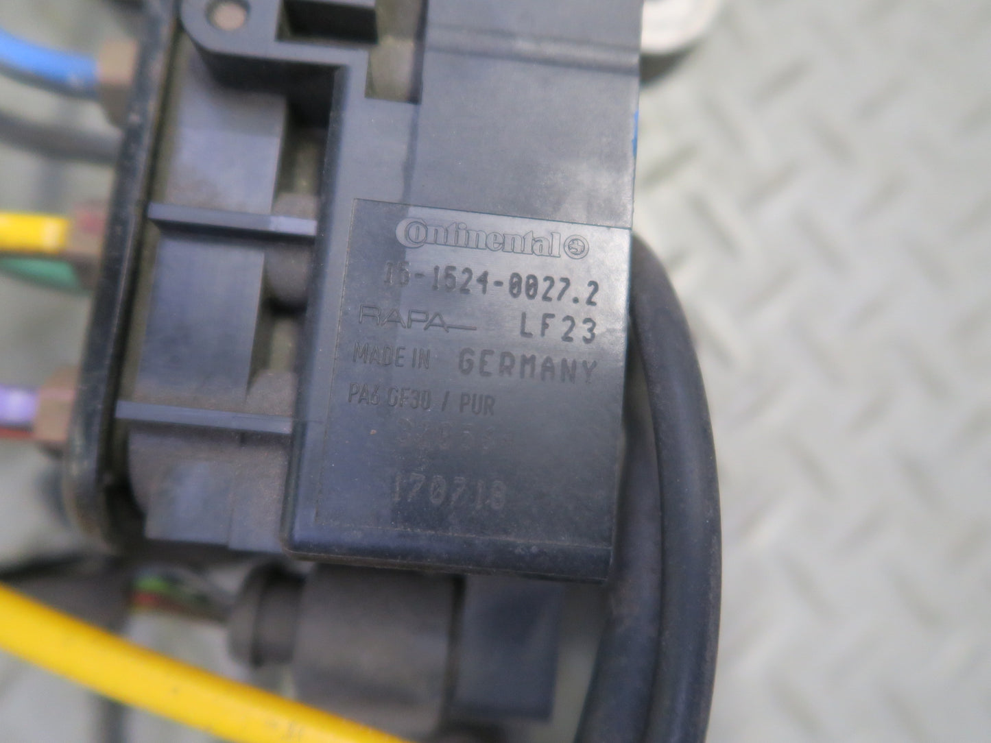 2015-2018 Porsche Macan Air Suspension Compressor Pump w Valve Block 87K Miles