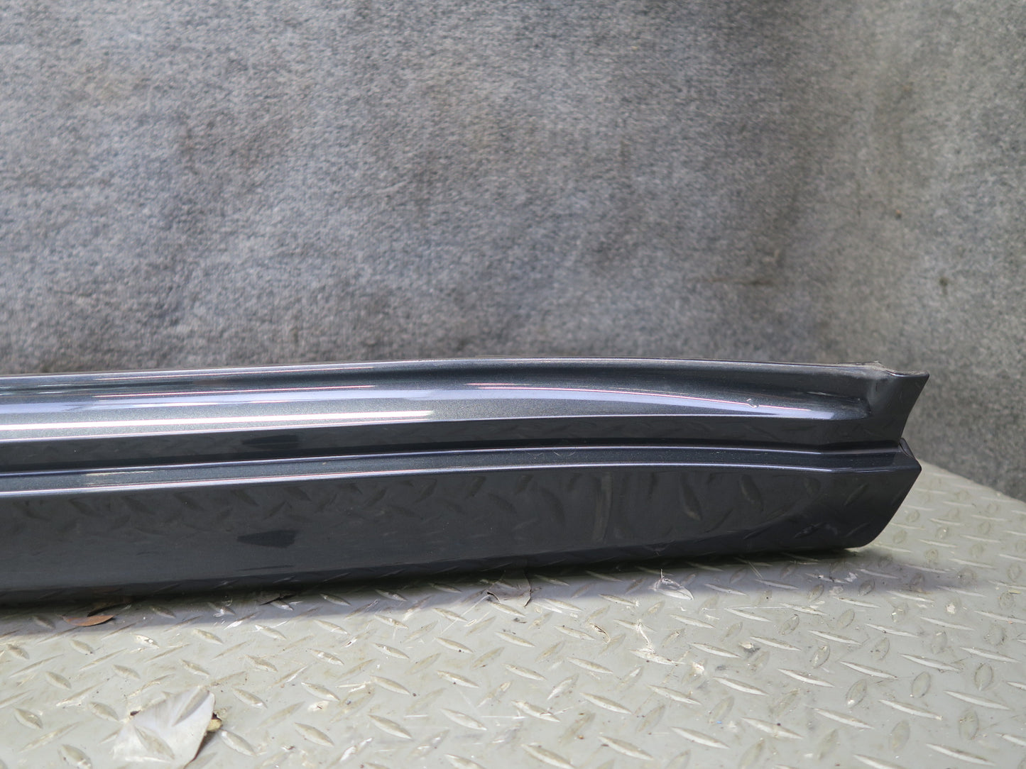 2015-2024 Porsche Macan Left & Right Side Skirt Rocker Panel Molding Bracket Set