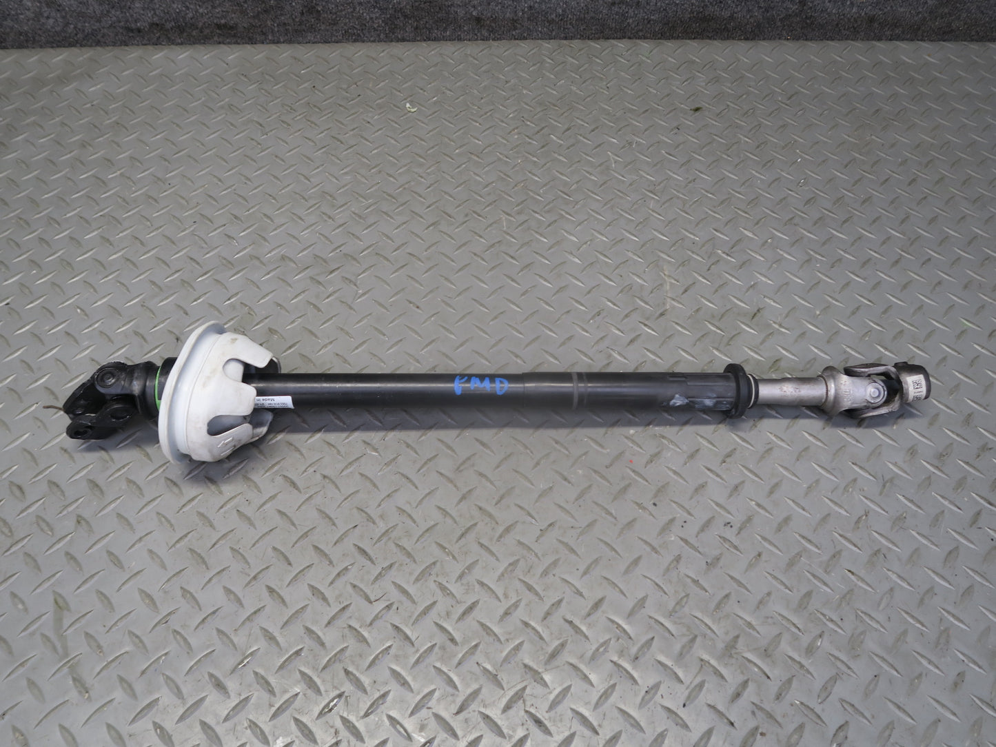 2015-2018 Porsche Macan Steering Column Intermediate Lower Linkage Shaft